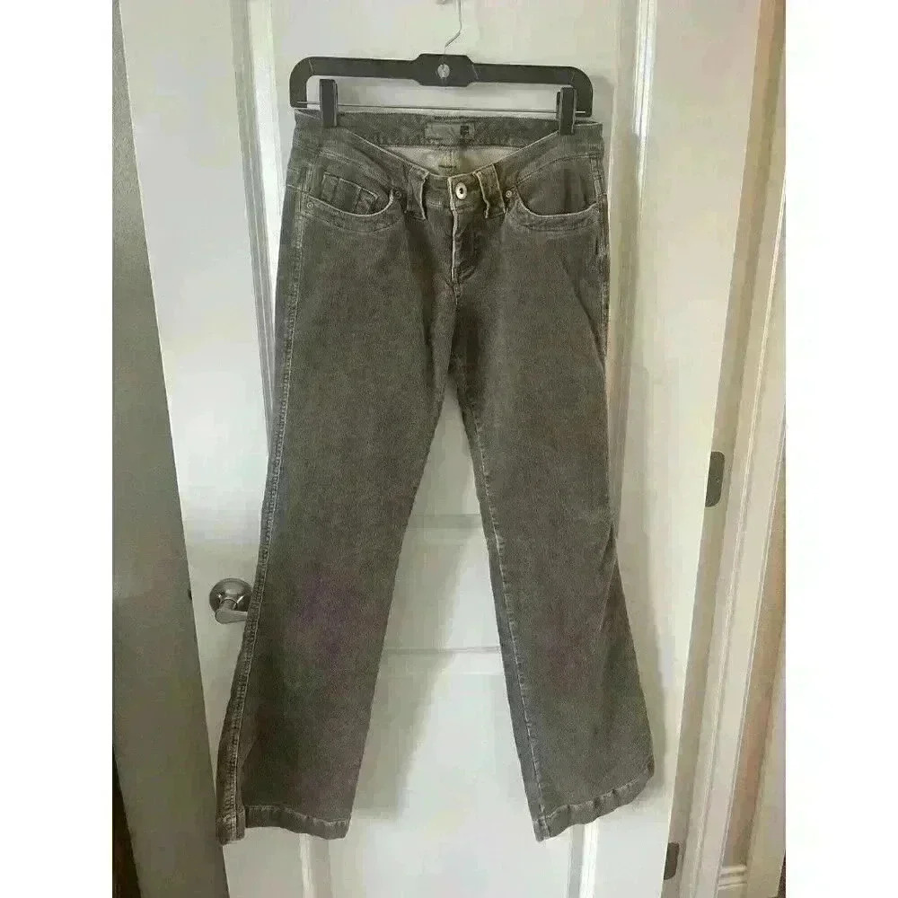 Women’s/ juniors F21 y2k Brown Low Rise Bootcut flare Corduroy Pants F21 Size 5
